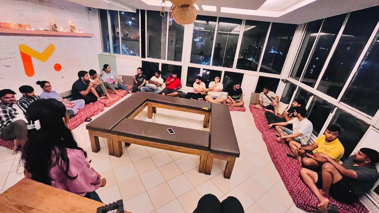 Madpackers Rishikesh Laxman Jhula 호스텔 외부 사진