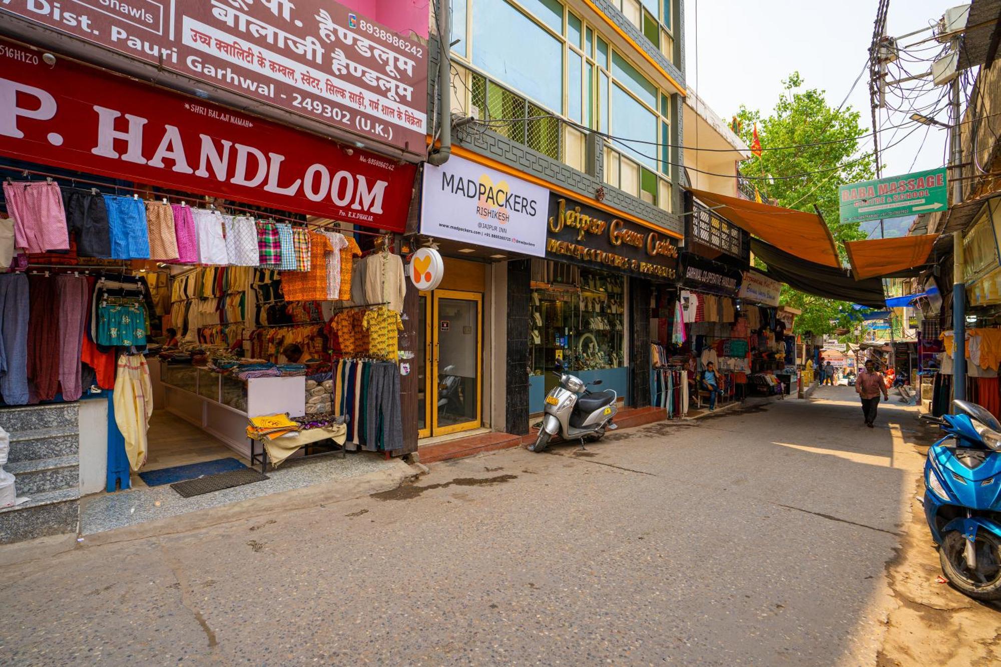 Madpackers Rishikesh Laxman Jhula 호스텔 외부 사진